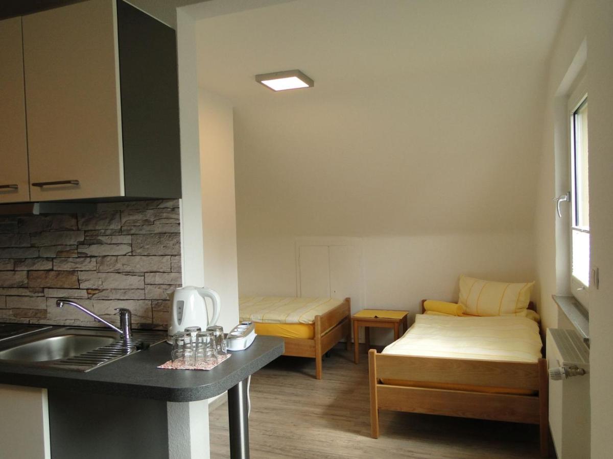 Ostello Haus St. Josef Vallendar Esterno foto
